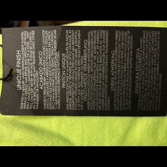 Unique Forever 21 Mens Tee Shirt NWT - Picture 2 of 3